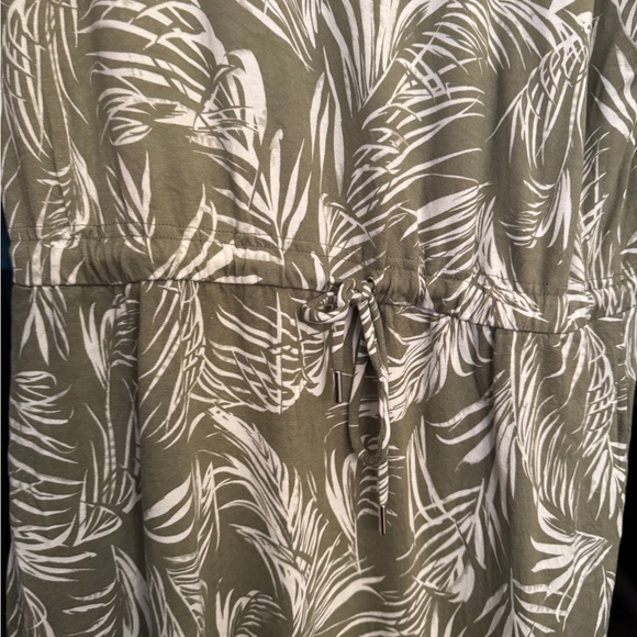 Hilary Radley NWOT Green & White Short Sleeve Dress - Picture 3 of 4